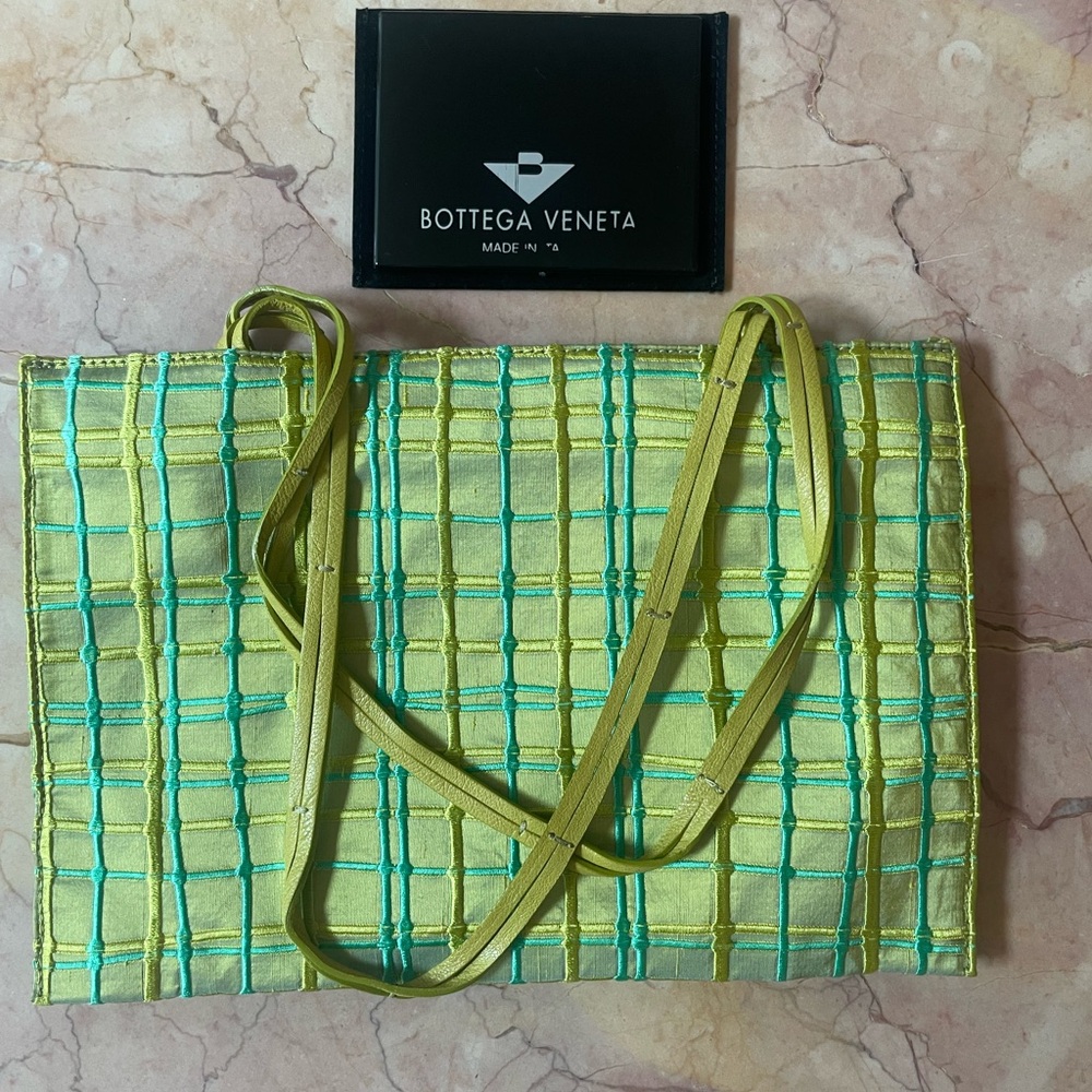 Vintage Authentic Bottega Veneta Silk Purse